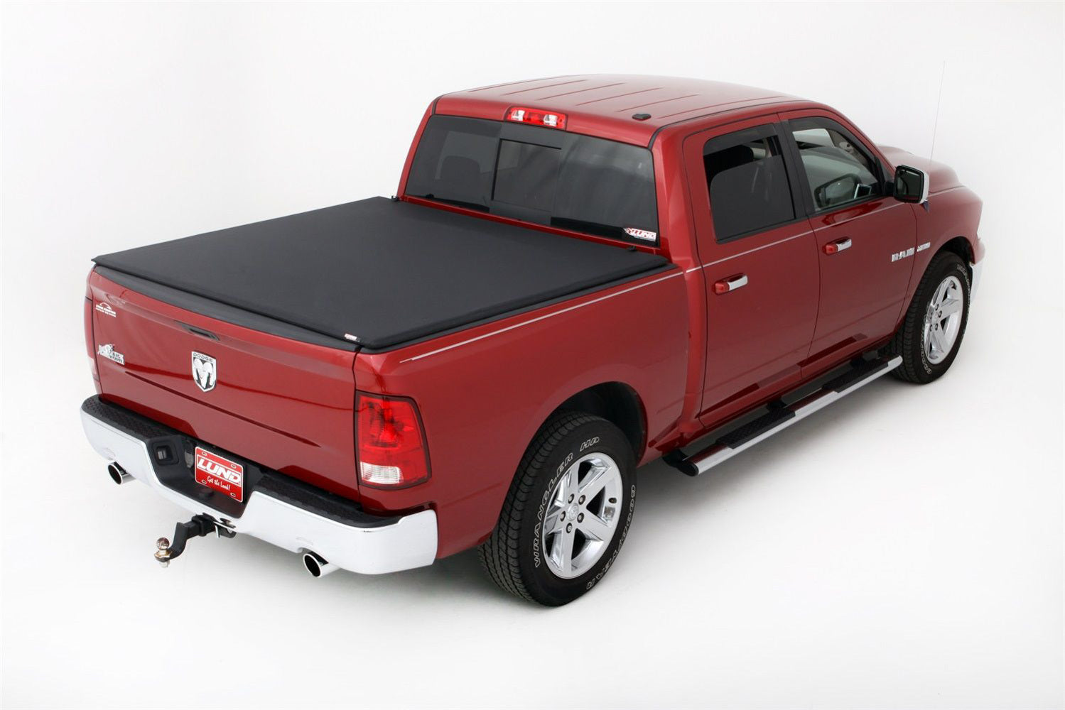 02- Dodge Ram 5.5ft Genesis Tonneau Cover